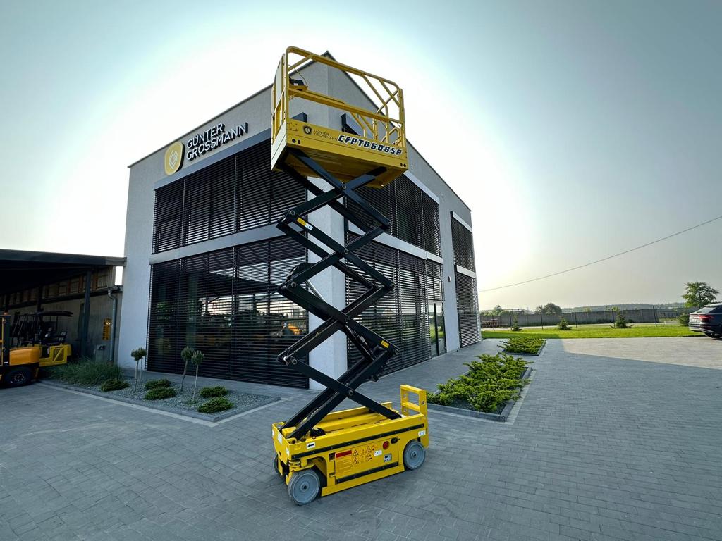 HEBEBÜHNE 6M HEBEBÜHNE 6M